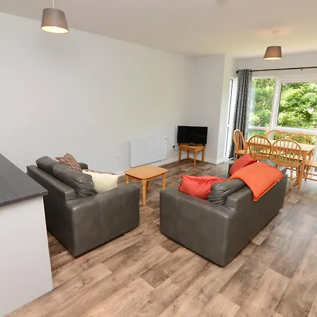 アパート Dunaras Village